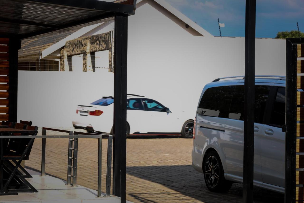 Hotel El Infinito Lifestyle Kempton Park Exterior foto